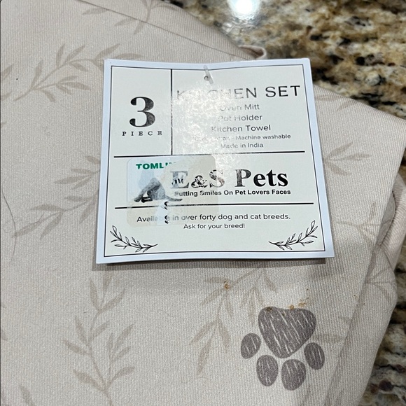 Corgi Design Kitchen Linen Set in Cream and Brown - Picture 6 of 6